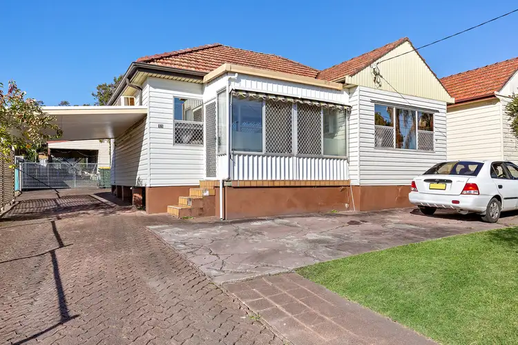 11 & 11A Heaton Street, Jesmond NSW 2299