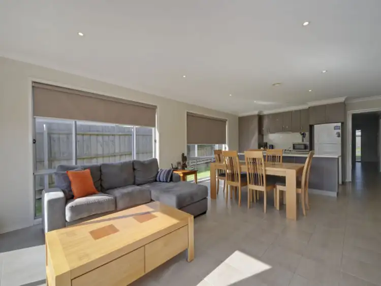 Sixth view of Homely house listing, 2/84 Bradman Boulevard, Traralgon VIC 3844