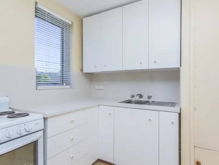 Sixth view of Homely unit listing, 15E/66 Great Eastern Highway, Rivervale WA 6103