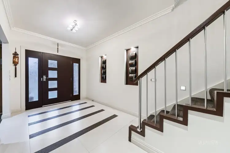 Second view of Homely house listing, 7 Grange Rise, Craigieburn VIC 3064