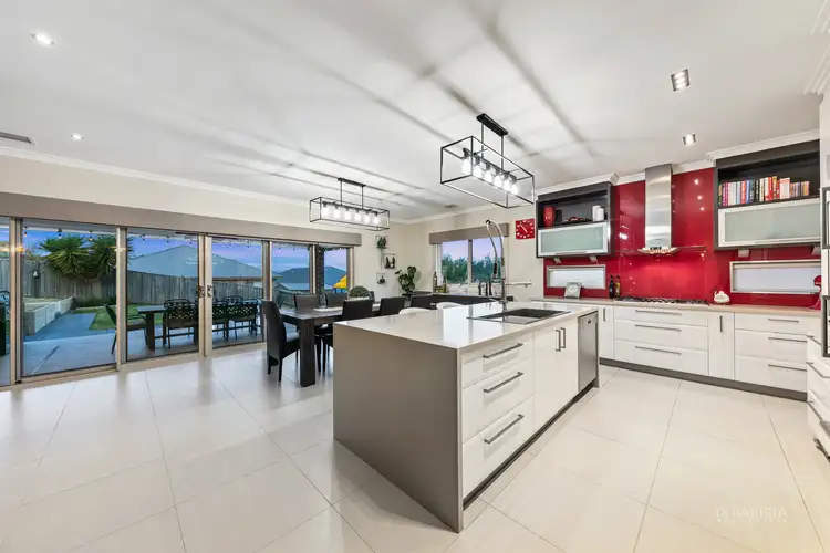 Fifth view of Homely house listing, 7 Grange Rise, Craigieburn VIC 3064