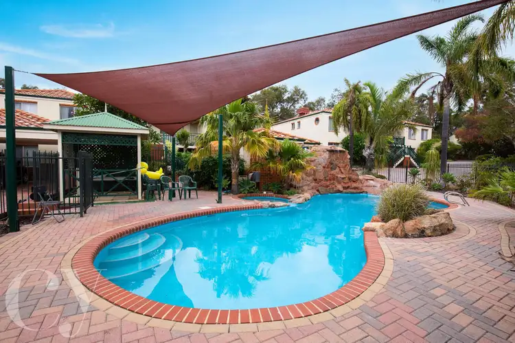33 Paddington Court