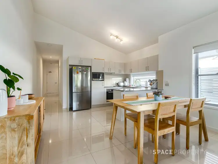 Second view of Homely apartment listing, 5/42 Latimer Street, Holland Park QLD 4121