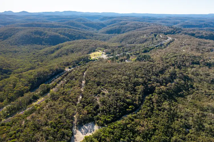 26 Old Bathurst Road, Woodford NSW 2778