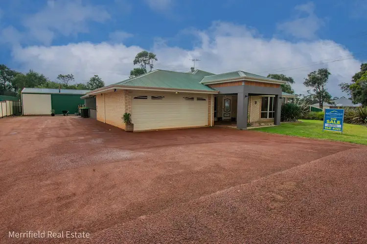 35 Le Grande Avenue, Mckail WA 6330