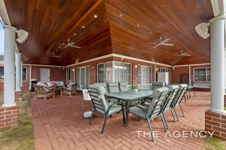 2 Elm Place, Helena Valley WA 6056