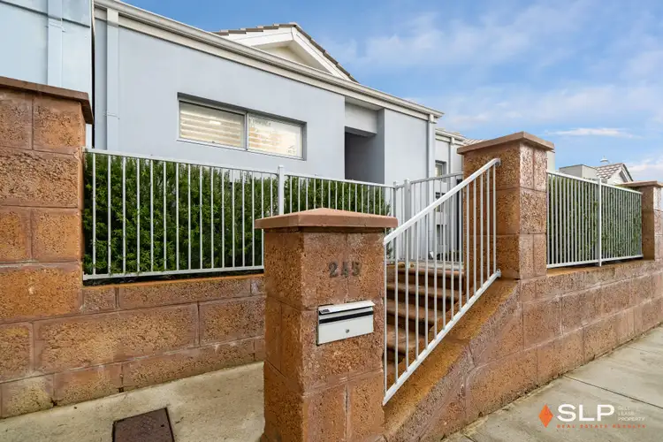 245 Grandis Boulevard, Banksia Grove WA 6031
