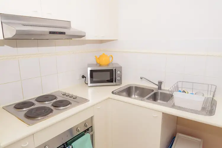Fifth view of Homely unit listing, 22/10-16 Genoa Street, Surfers Paradise QLD 4217
