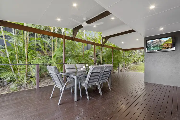 16 Yamba Street, Pacific Pines QLD 4211