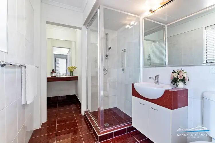 Sixth view of Homely apartment listing, 6/237 Wellington Road, Kangaroo Point QLD 4169