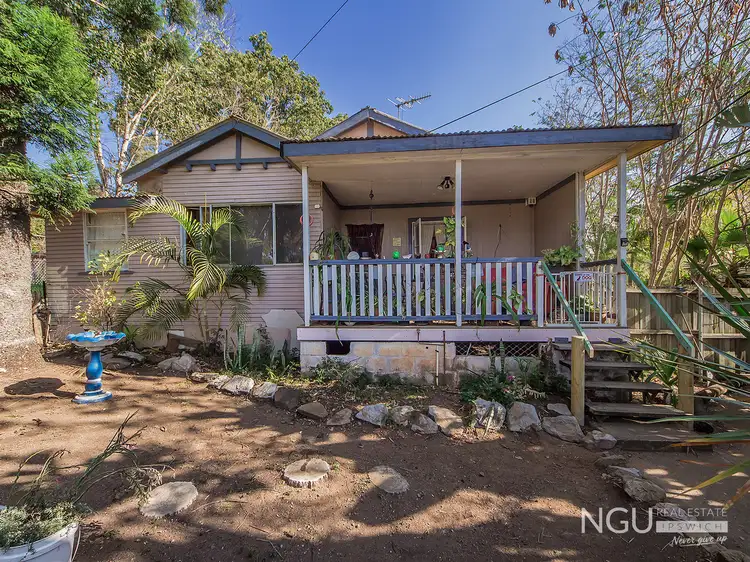 17 Thomas Street, Blackstone QLD 4304