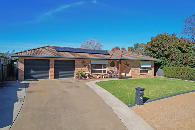 8 Edinburgh Avenue, Dubbo NSW 2830