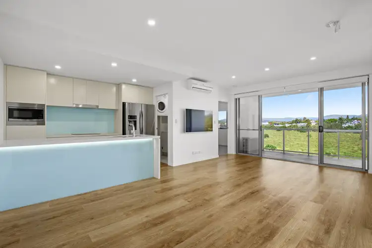 5207/31 Bourton Road, Merrimac QLD 4226
