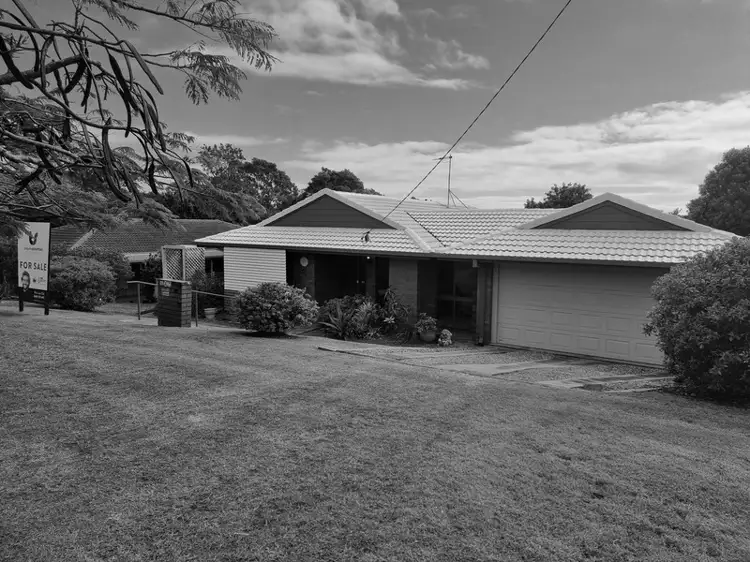 87 Beach Street, Cleveland QLD 4163