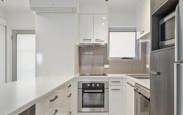 249 Bathurst Street