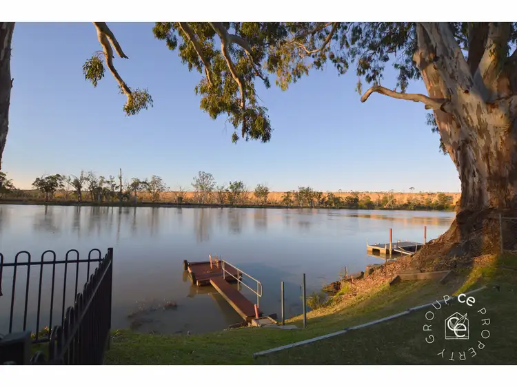 32 Page Drive, Blanchetown SA 5357