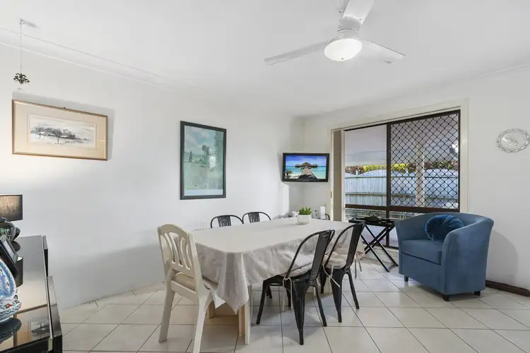 Fifth view of Homely semi-detached listing, 1/5 Logan Avenue, Miami QLD 4220