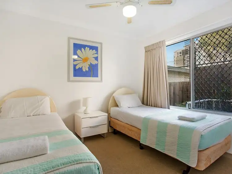 Fifth view of Homely apartment listing, 2/22-24 Jubilee Avenue, Broadbeach QLD 4218