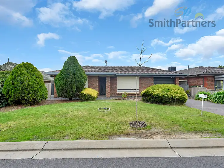 4 Shillabeer Crescent