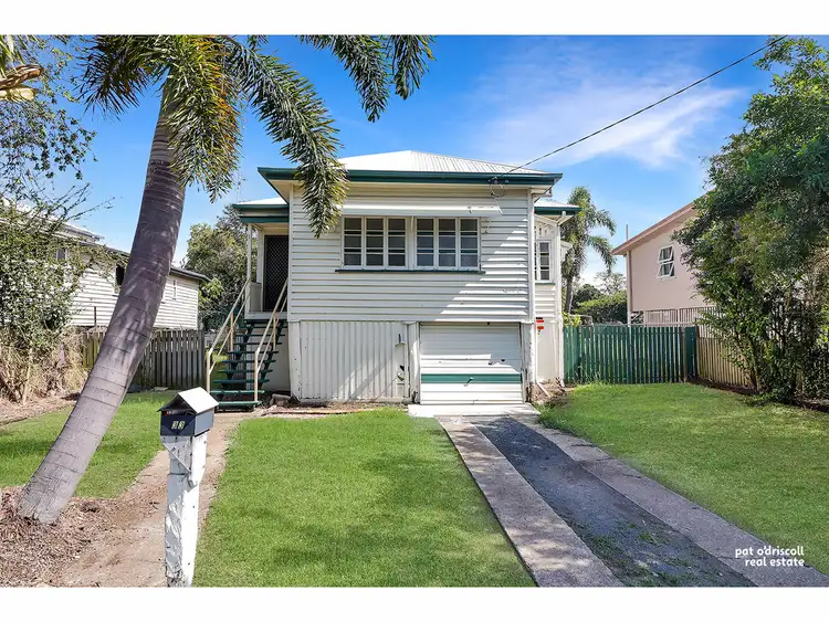 33 Thomasson Street, Park Avenue QLD 4701