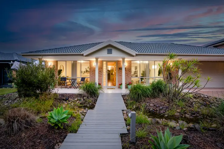 32 Blue Crane Close, Tumbi Umbi NSW 2261