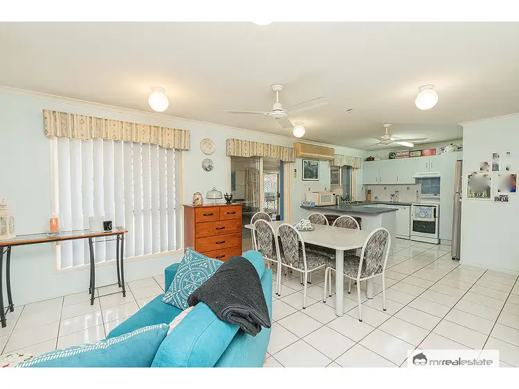Fifth view of Homely house listing, 8 Banksia Place, Kawana QLD 4701
