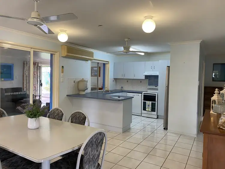 Sixth view of Homely house listing, 8 Banksia Place, Kawana QLD 4701