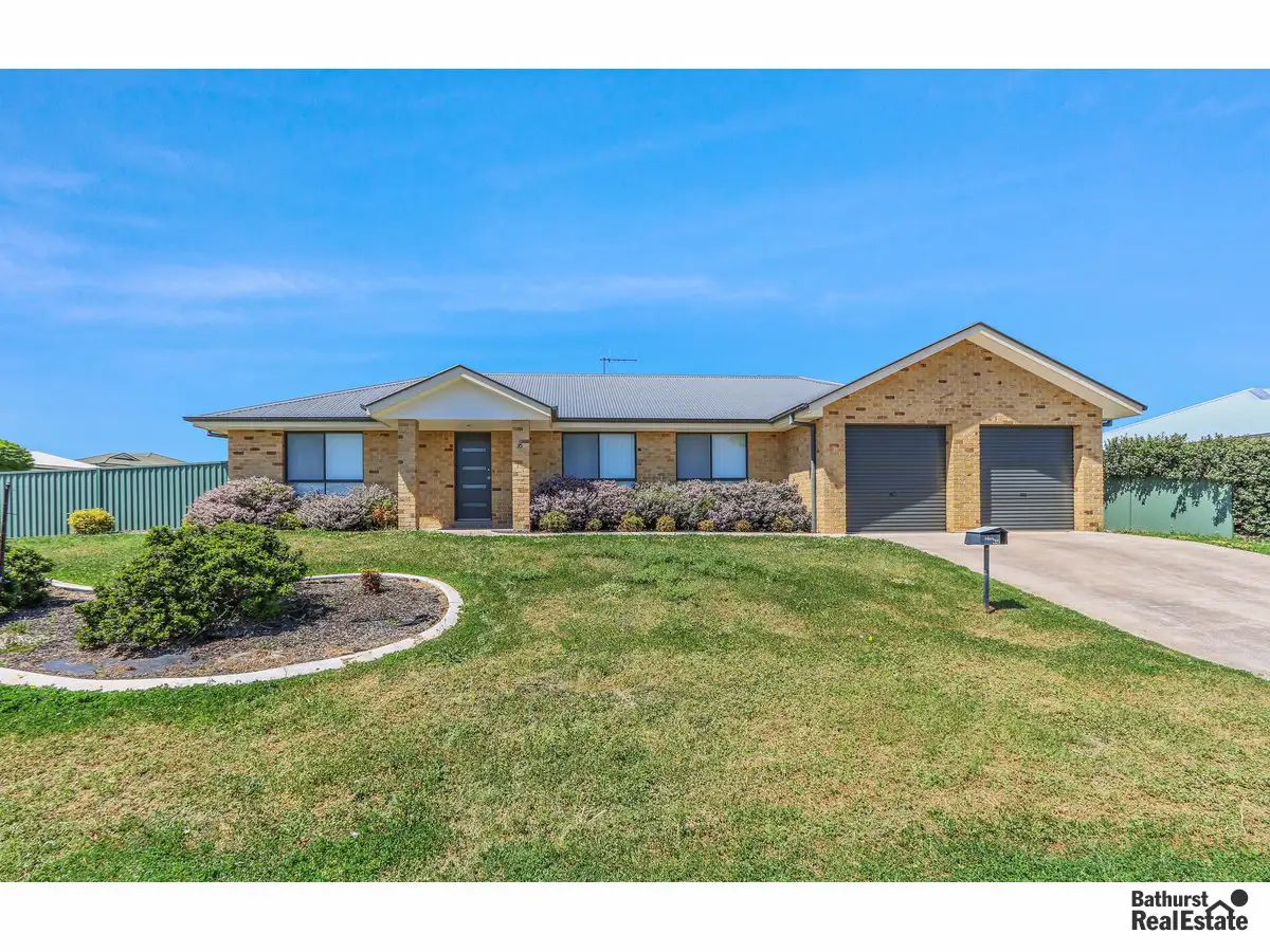 Main view of Homely house listing, 35 Emerald Drive, Kelso NSW 2795