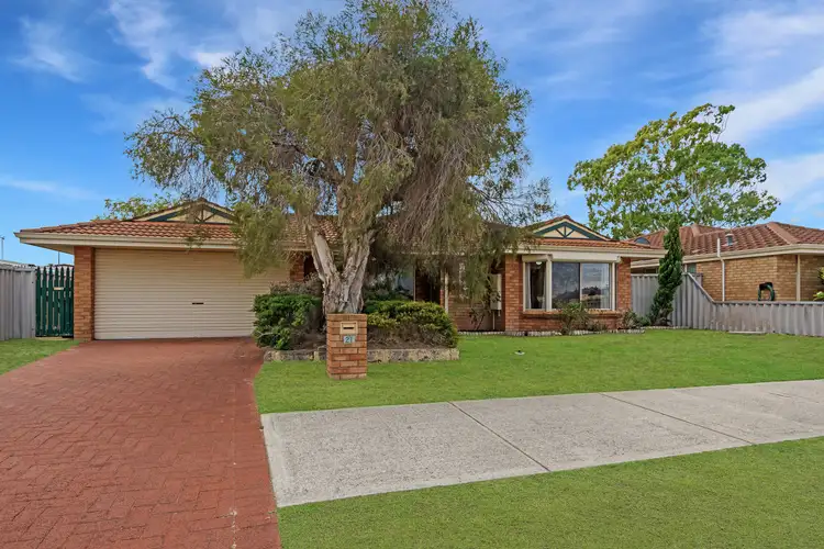 21 Oakwood Crescent, Waikiki WA 6169