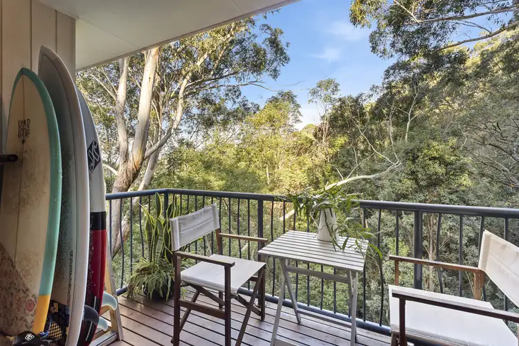 5 Sanctuary Crescent