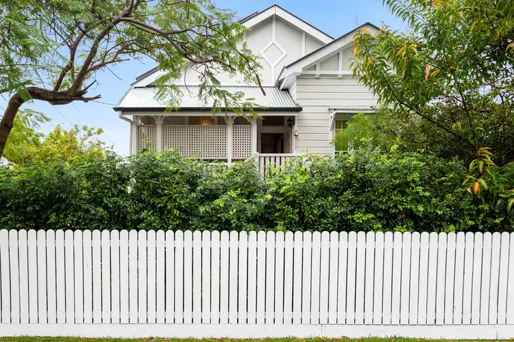 13 McLennan Street, Albion QLD 4010