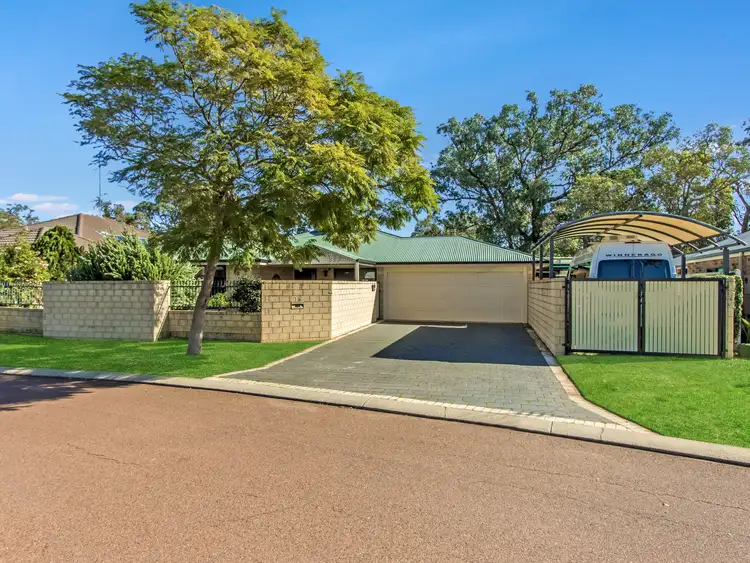 15 Dorneywood Crescent, Erskine WA 6210