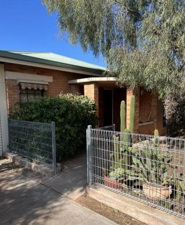 8 Saunders Street, Port Augusta SA 5700