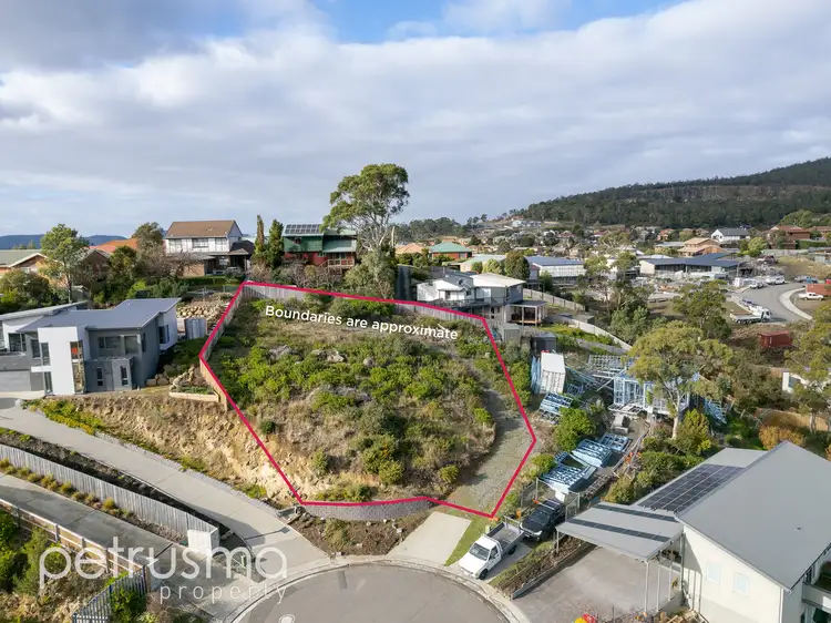 30 Jeannette Court, Lenah Valley TAS 7008
