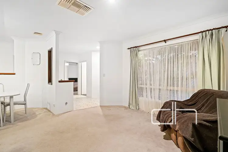 Sixth view of Homely house listing, 5 Lilystone Retreat, Landsdale WA 6065