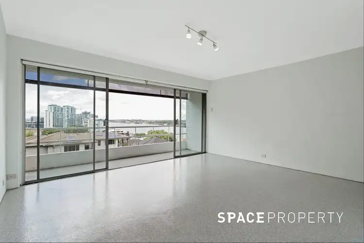 Fifth view of Homely apartment listing, 17/72 Markwell Street, Hamilton QLD 4007