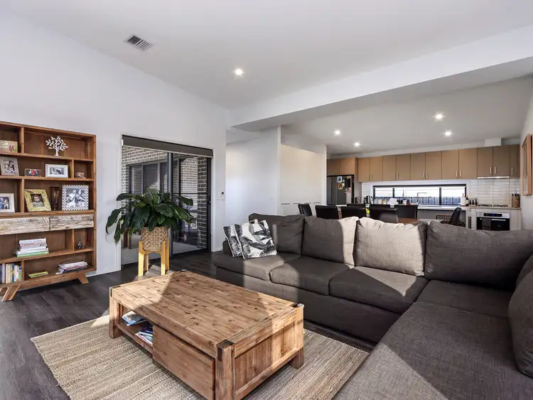 Second view of Homely house listing, 10 Burraginnin Close, Sale VIC 3850