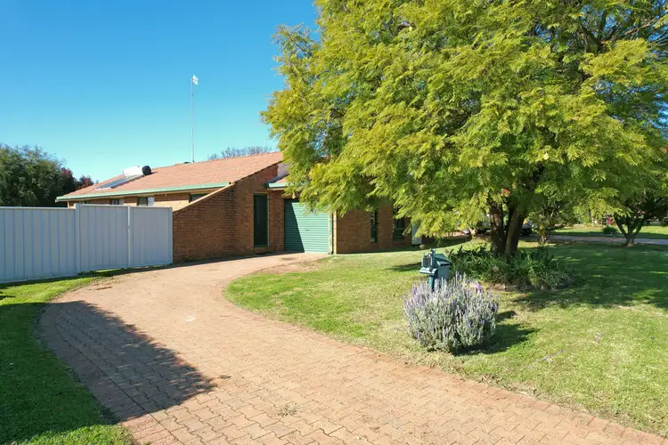 19 Eden Park Avenue, Dubbo NSW 2830