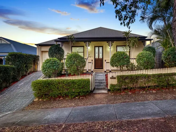 10 Freesia Close, Springfield Lakes QLD 4300