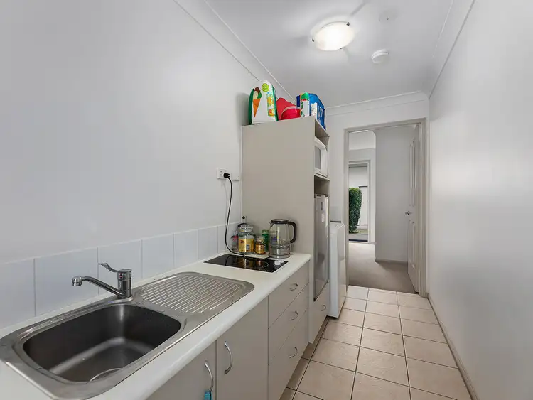 Second view of Homely unit listing, 33 & 34/56A Moores Pocket Road, Moores Pocket QLD 4305