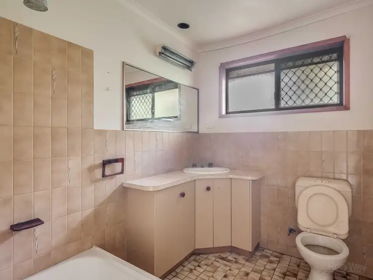 Sixth view of Homely unit listing, 2/6 Sherry Street, Wilsonton Heights QLD 4350