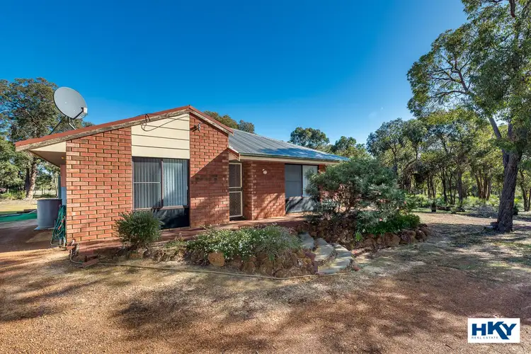 27 Warbler Court, Chittering WA 6084