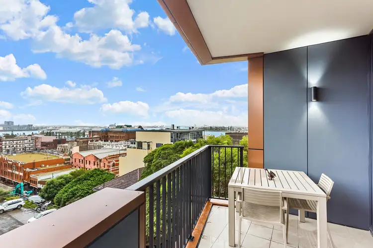305/60 King Street, Newcastle NSW 2300