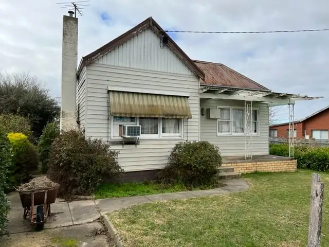 Fourth view of Homely house listing, 8 Blake Street, Ararat VIC 3377