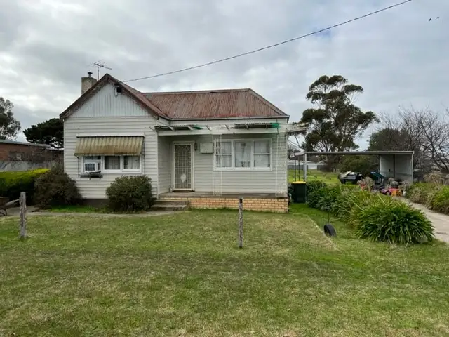 Fifth view of Homely house listing, 8 Blake Street, Ararat VIC 3377