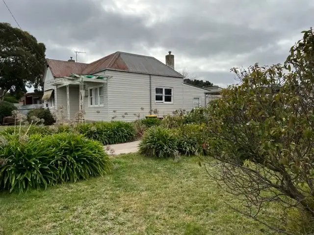 Sixth view of Homely house listing, 8 Blake Street, Ararat VIC 3377