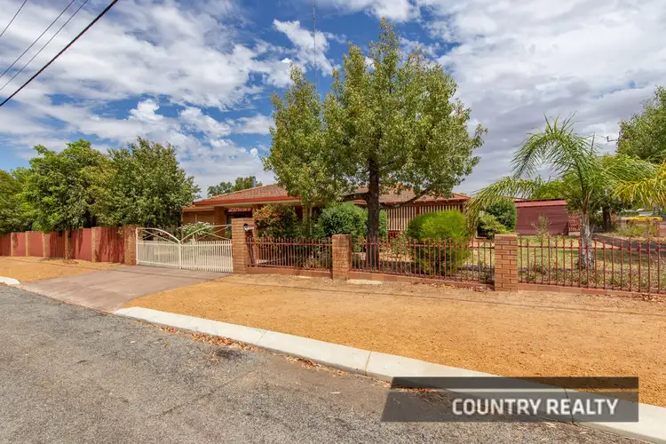 39 Kennedy Street, Northam WA 6401