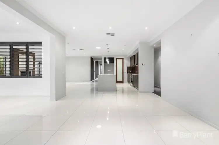 Third view of Homely house listing, 3 Kooyong Close, Officer VIC 3809