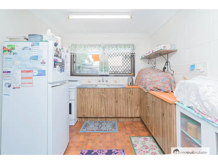 Fourth view of Homely block of units listing, 110 Menzies Street, Park Avenue QLD 4701