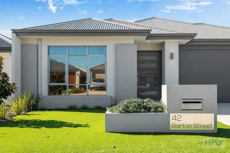 42 Barton Street, Aveley WA 6069